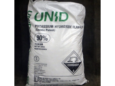 POTASIUM HYDROXIDE